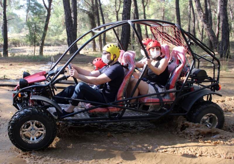 Buggy Family Tour